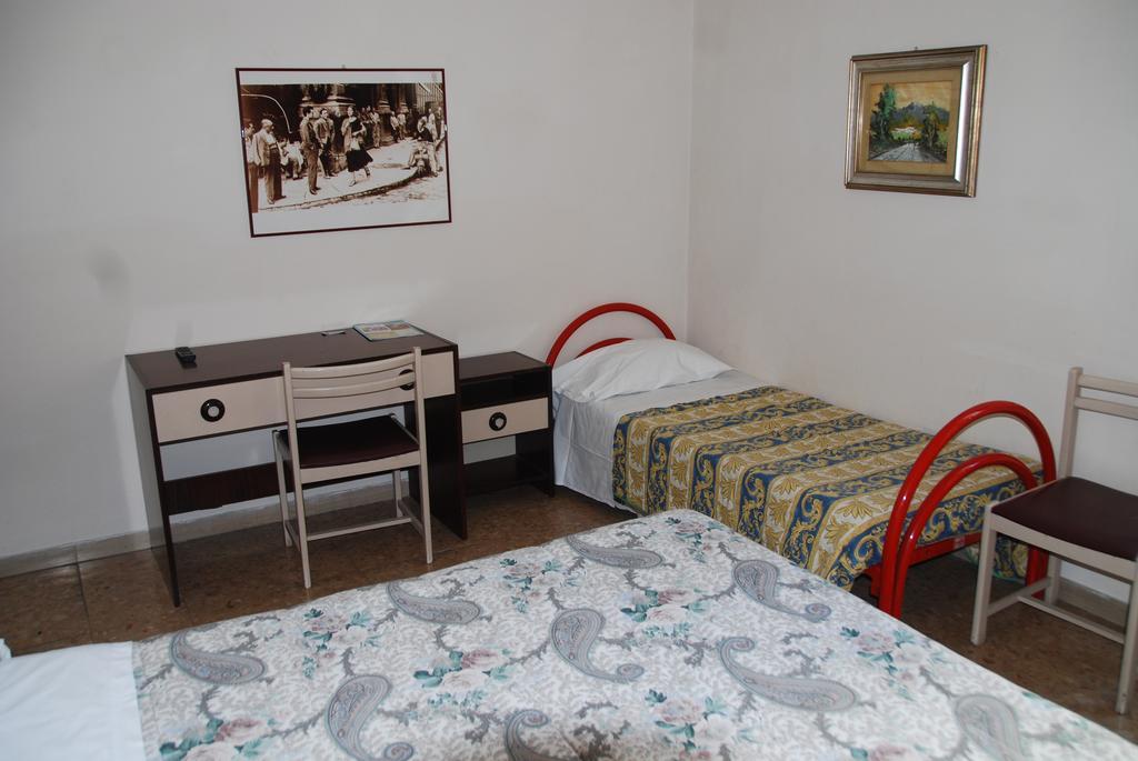 Hotel Conchiglia مونتيكاتيني تيرمي المظهر الخارجي الصورة